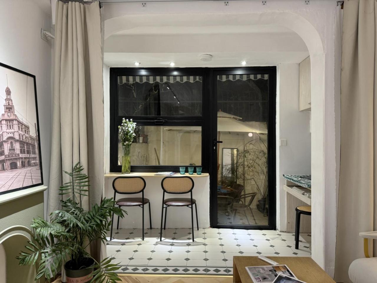 שנגחאי Apartment Near Nanjing Road/ Jing'An Temple/ Renmin Plaza מראה חיצוני תמונה