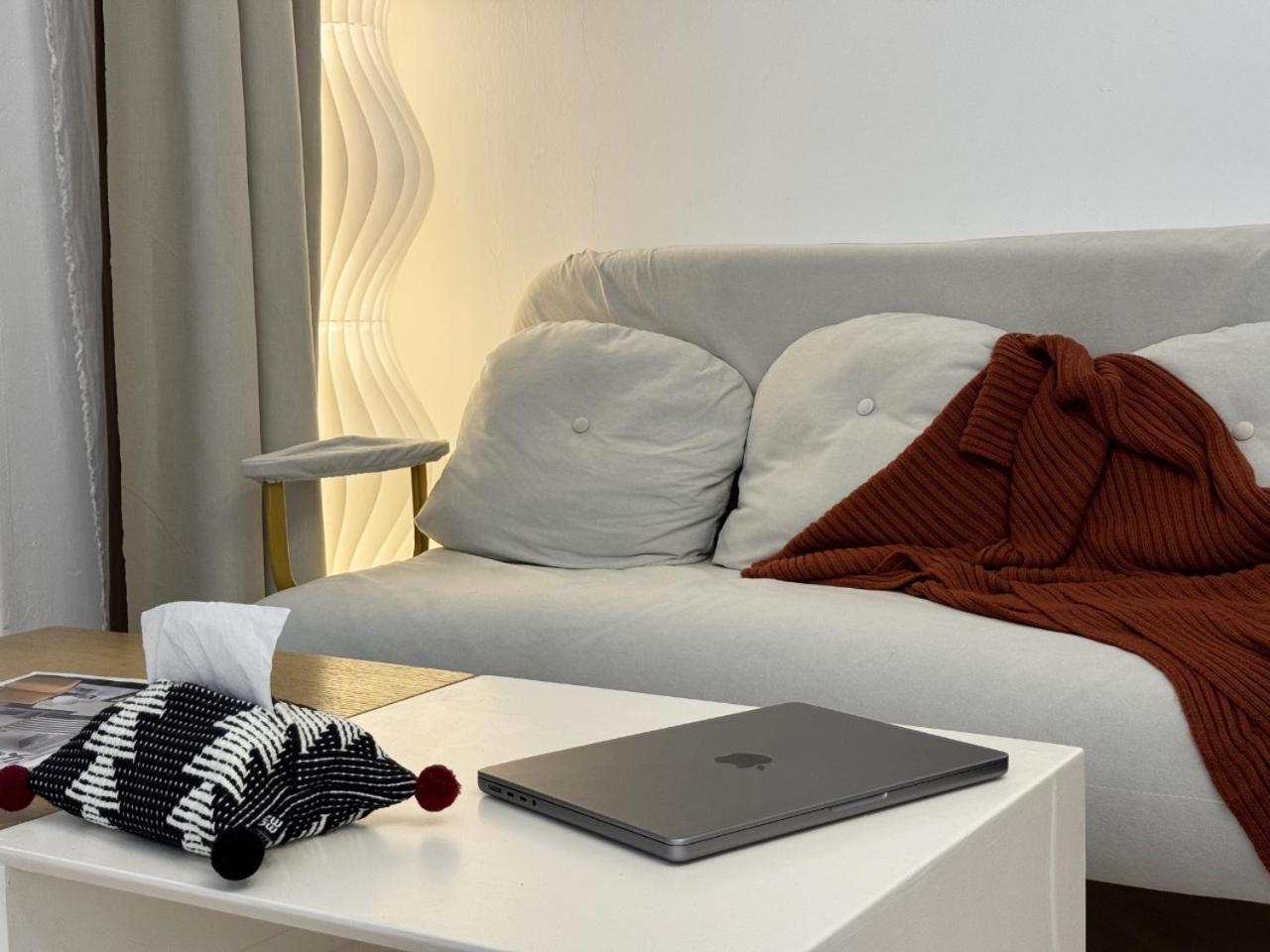 שנגחאי Apartment Near Nanjing Road/ Jing'An Temple/ Renmin Plaza מראה חיצוני תמונה