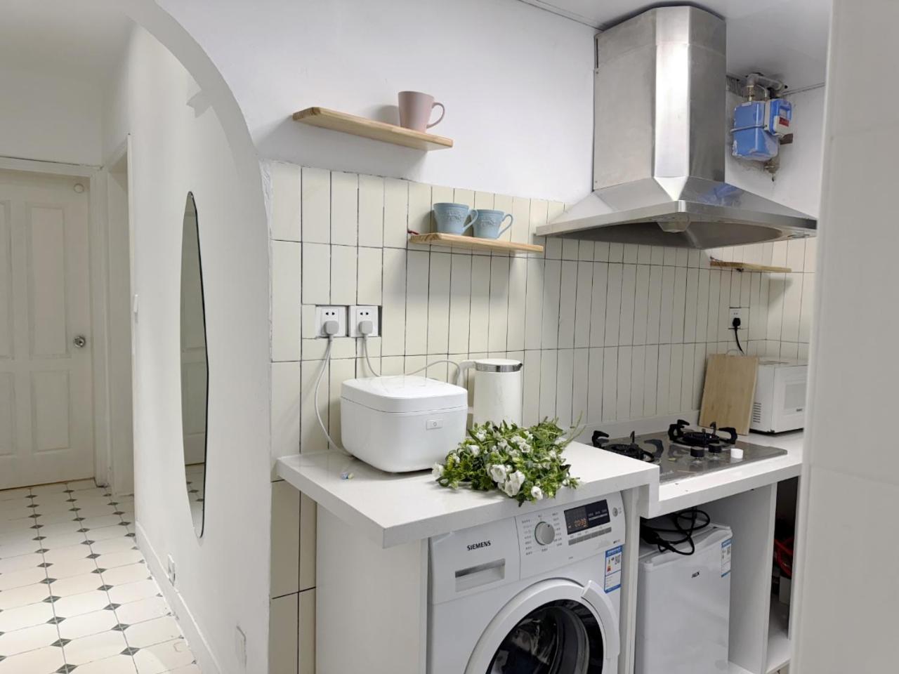 שנגחאי Apartment Near Nanjing Road/ Jing'An Temple/ Renmin Plaza מראה חיצוני תמונה